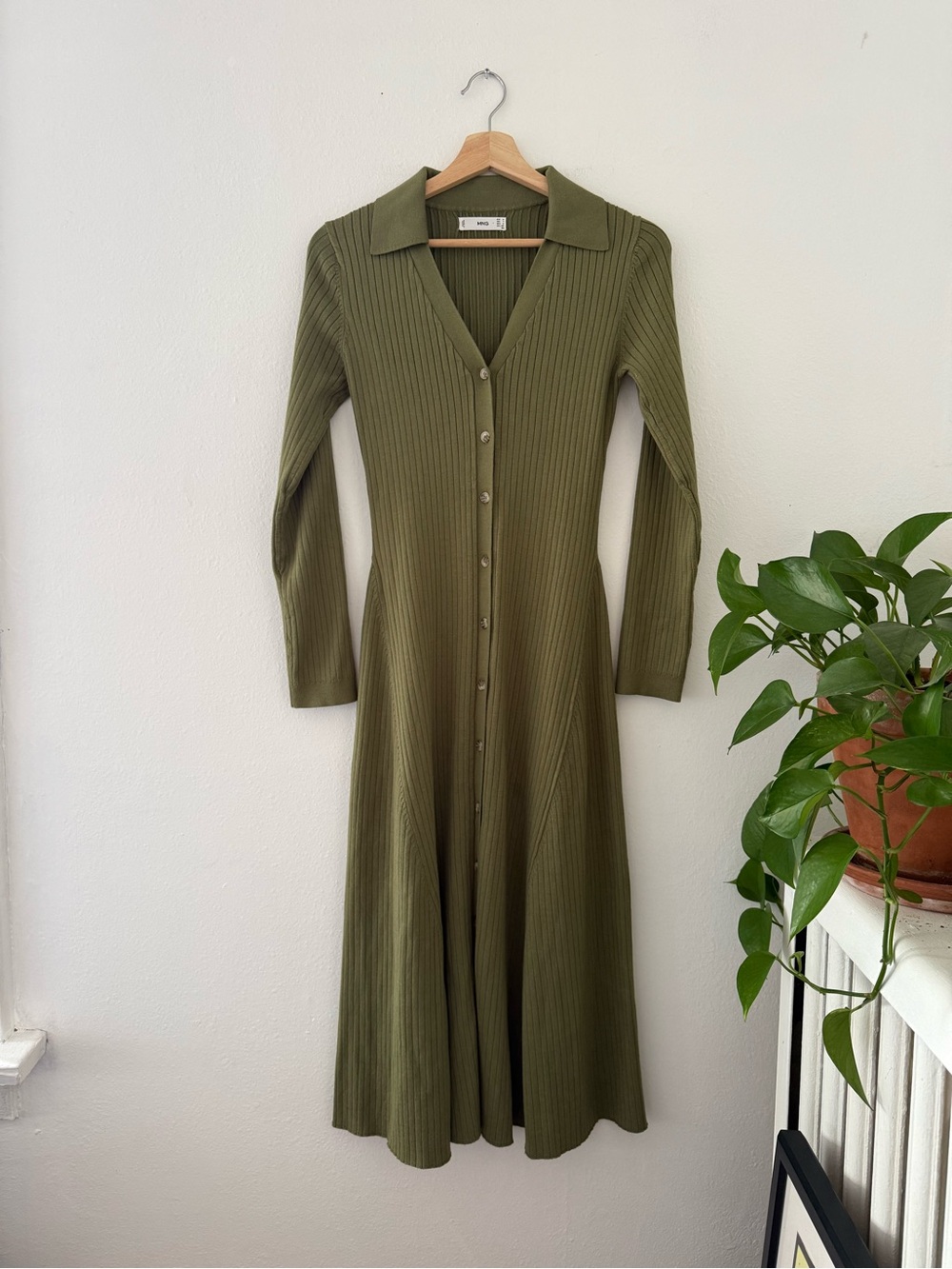 Mango Olive Green Ribbed Button-Front Long Sleeve Dress